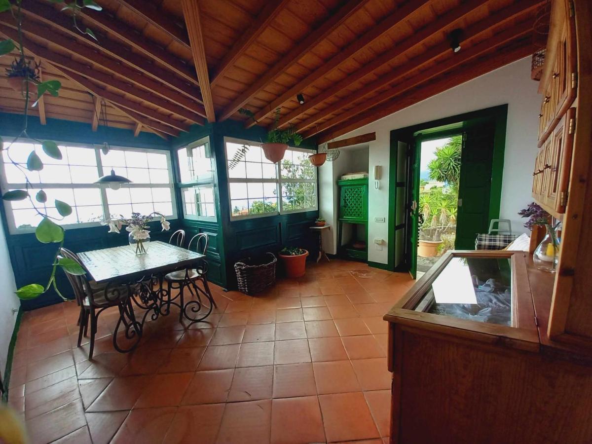 Casa Vicente Vista Al Mar Y Montana Villa Brena Alta Exterior photo